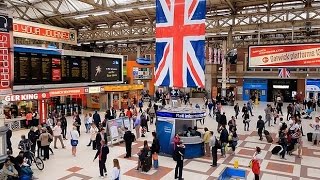 A Walk Through The London Victoria Station London England [upl. by Ahsinot]